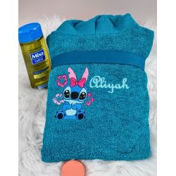 Peignoir avec capuche pour enfant personnalisé en broderie. Eponge 450 g/m² 100 % Coton.